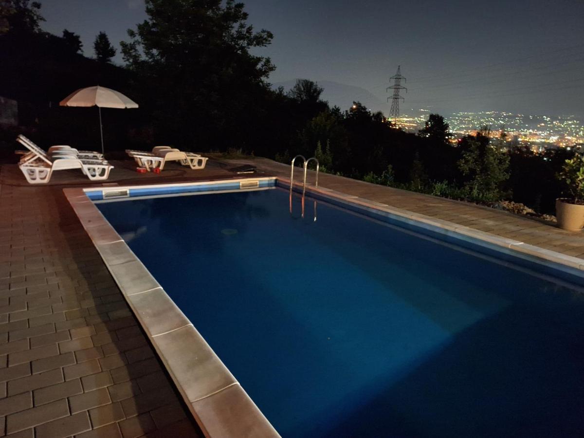 Bungalovi Lana ซาราเยโว ภายนอก รูปภาพ
